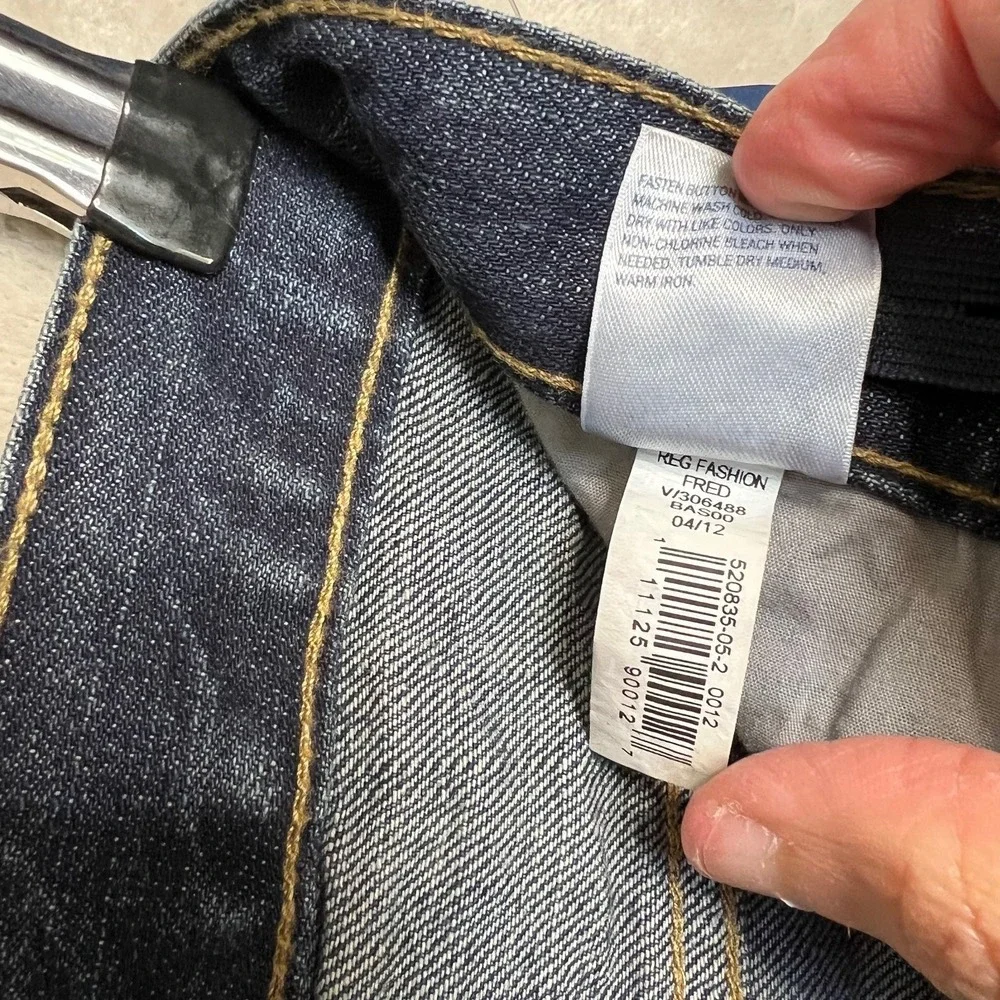 Old Navy Boys Size 12 Dark Wash Denim Straight Non-Stretch Jeans NWT V/306488